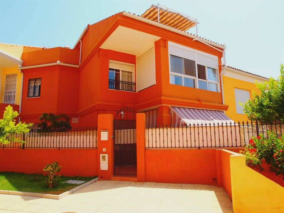 Semi-Detached House Torre del Mar Málaga - image 2