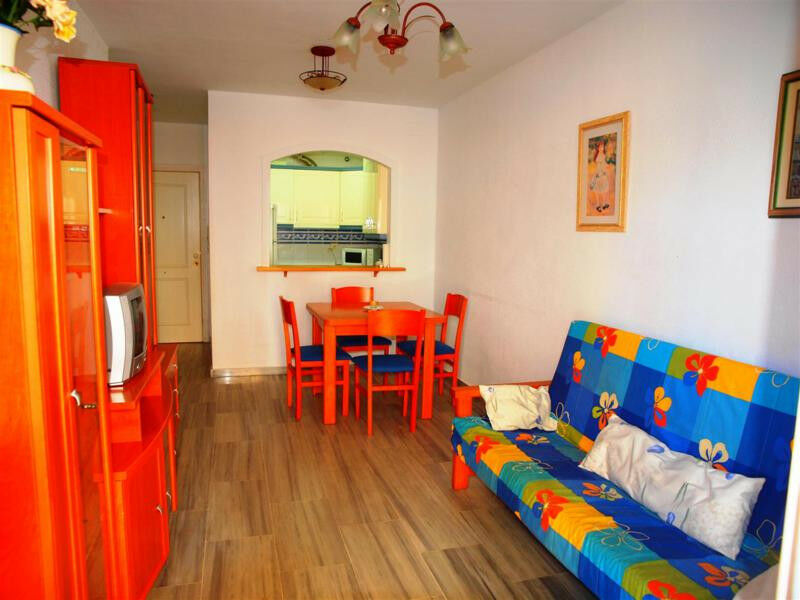 Middle Floor Apartment Torrox Málaga - image 2