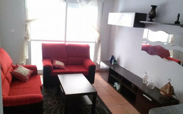 Ground Floor Apartment El Morche Málaga - image 2