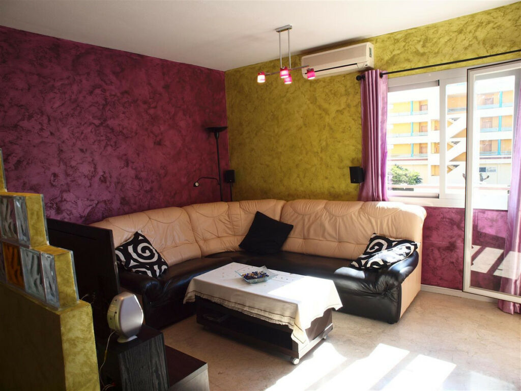 Middle Floor Apartment Torre del Mar Málaga - image 2