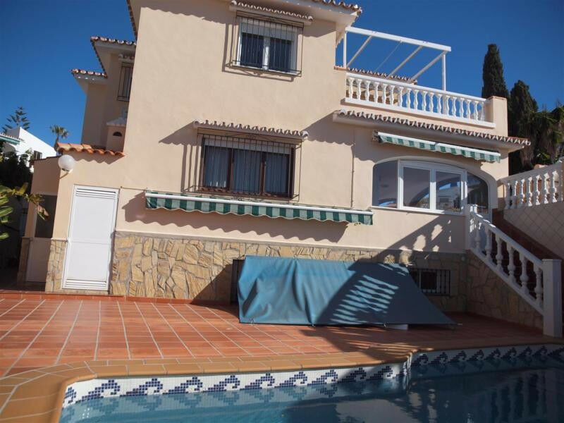 Detached Villa Caleta de Vélez Málaga - image 2