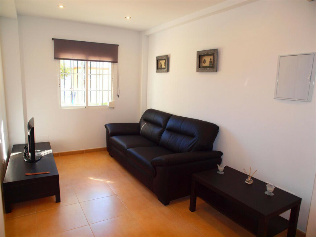 Ground Floor Apartment Nerja Málaga - image 2