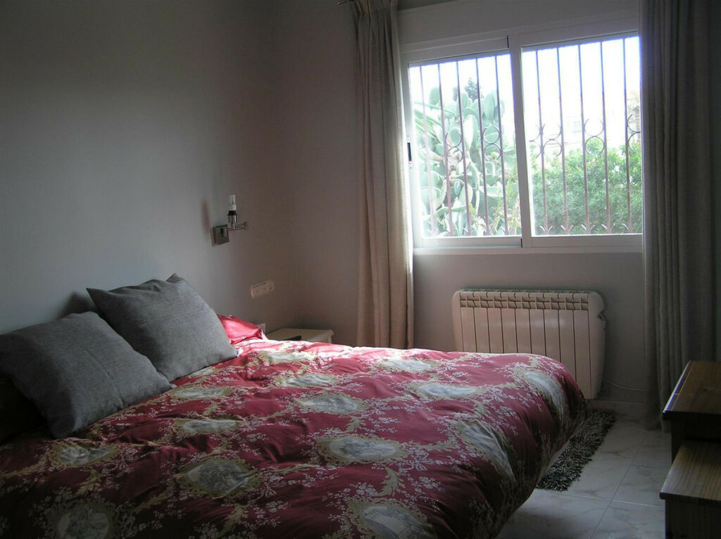 Detached Villa Caleta de Vélez Málaga - image 2