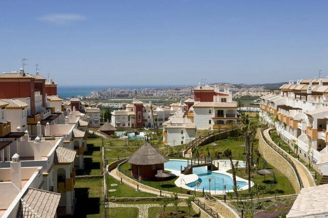 Ground Floor Apartment Torre del Mar Málaga - image 2