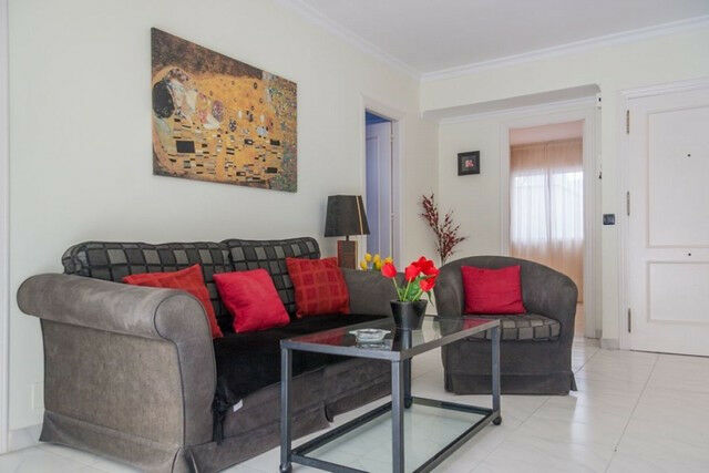 Middle Floor Apartment Nerja Málaga - image 2