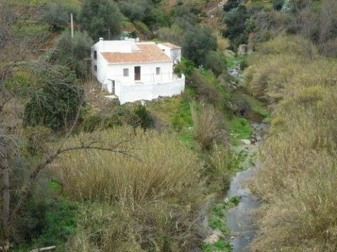 Detached Villa Riogordo Málaga