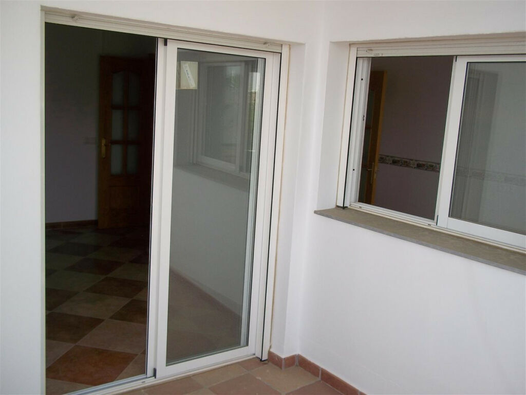 Middle Floor Apartment Canillas de Aceituno Málaga - image 2