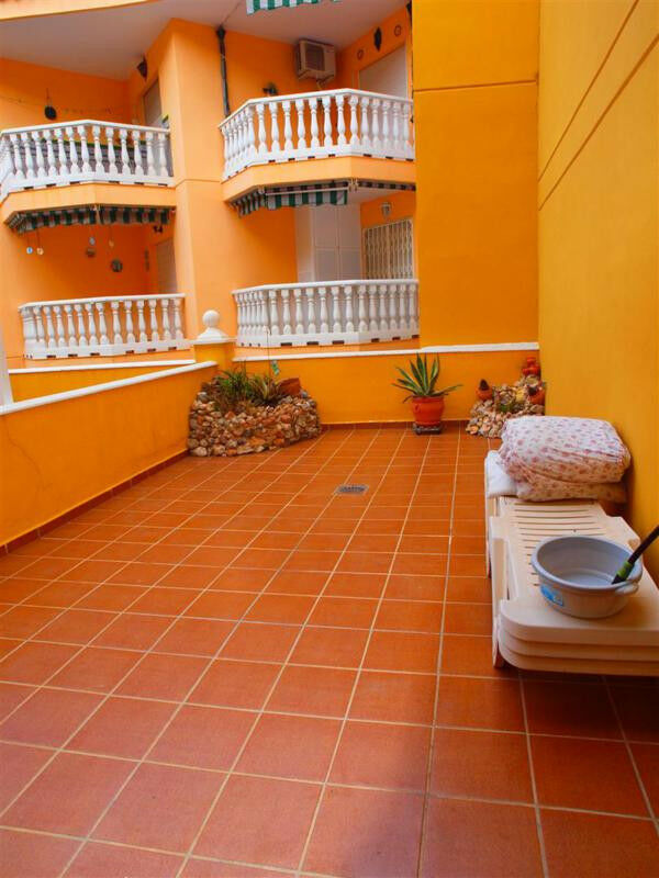 Middle Floor Apartment El Morche Málaga - image 2