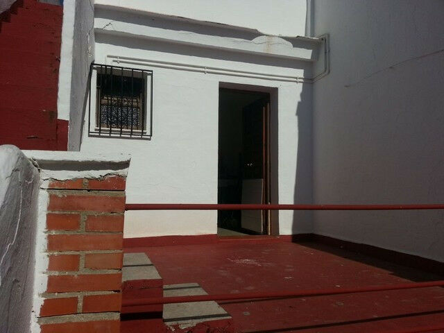 Townhouse Nerja Málaga - image 2