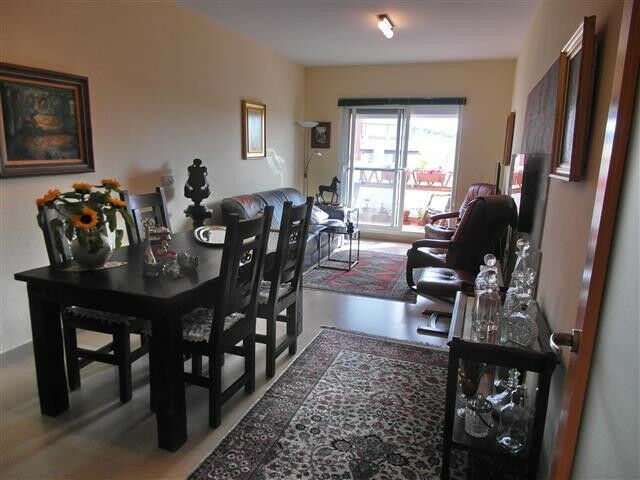 Middle Floor Apartment Caleta de Vélez Málaga - image 2