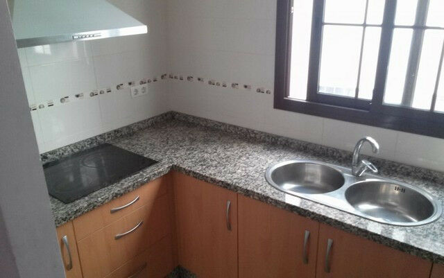 Ground Floor Apartment Frigiliana Málaga - image 2