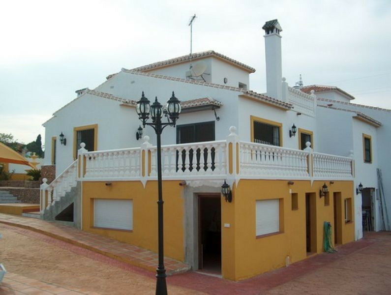Detached Villa Nerja Málaga - image 2