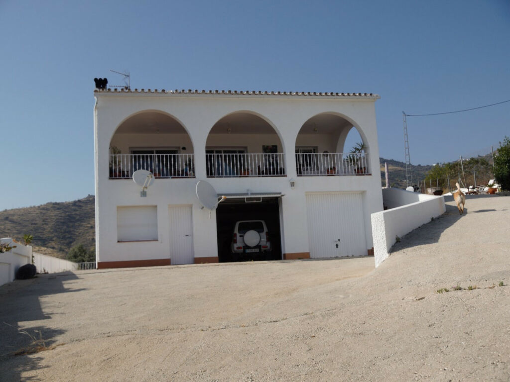 Detached Villa Vélez-Málaga Málaga - image 2