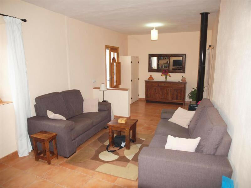 Detached Villa Benamargosa Málaga - image 2