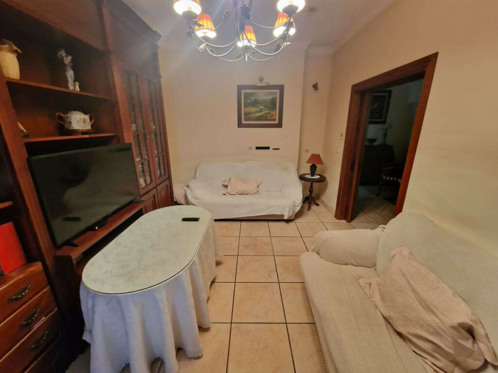 Detached Villa Alhaurín de la Torre Málaga - image 2