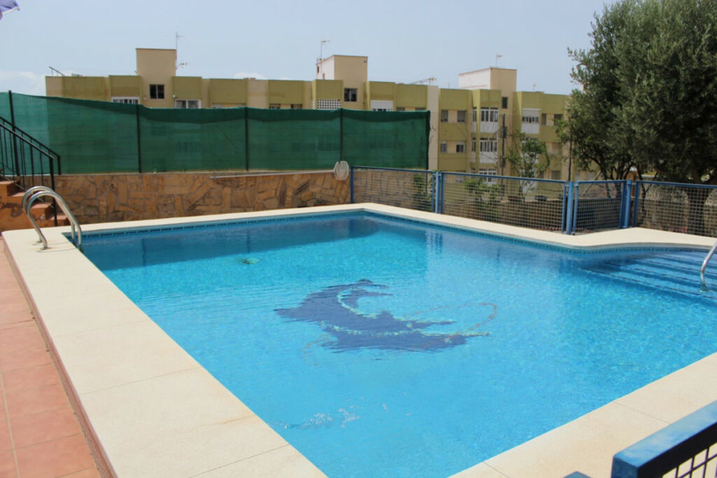 Detached Villa Benajarafe Málaga - image 2
