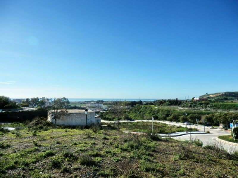 Residential Plot Torre del Mar Málaga - image 2
