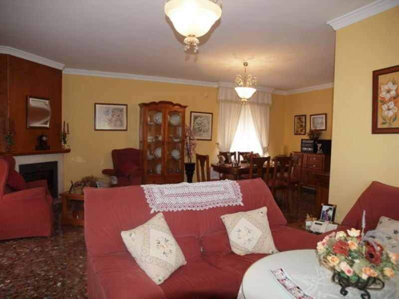 Detached Villa Chilches Málaga - image 2