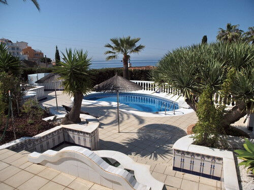 Detached Villa Rincón de la Victoria Málaga - image 2