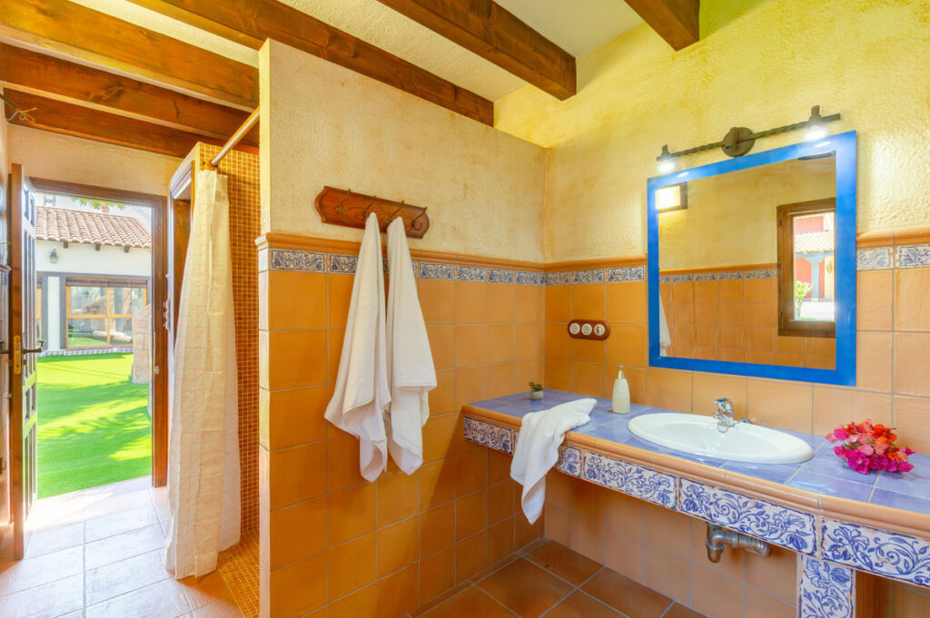 Detached Villa Catral Alicante - image 2