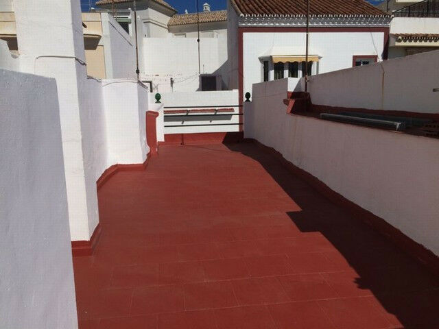 Ground Floor Apartment Nerja Málaga - image 2
