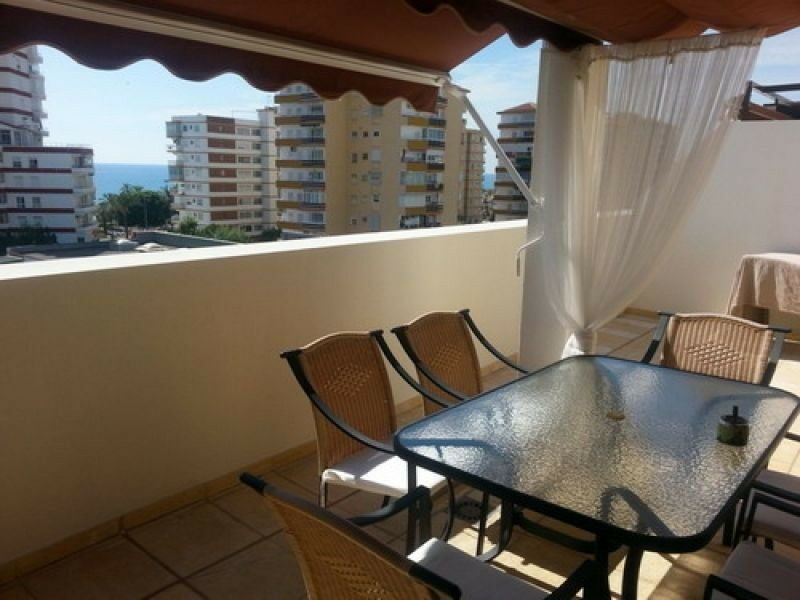 Penthouse Torre del Mar Málaga - image 2