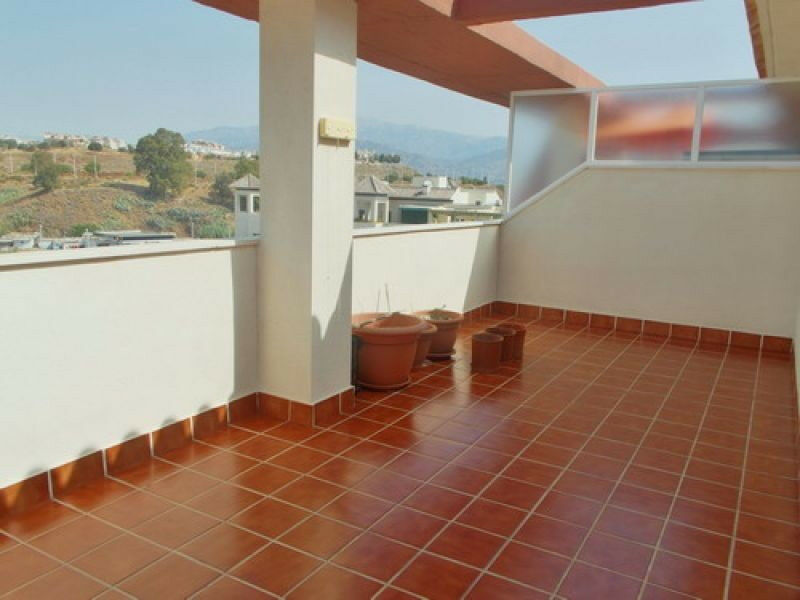 Penthouse Torre del Mar Málaga - image 2