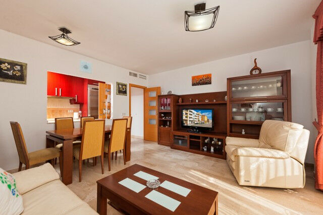 Ground Floor Apartment El Morche Málaga - image 2