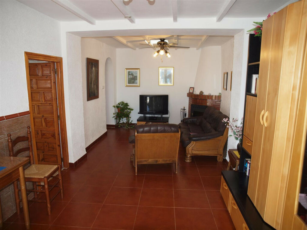 Detached Villa Almayate Málaga - image 2
