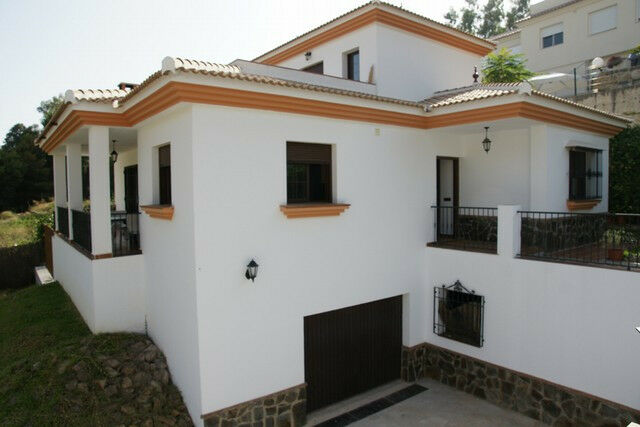 Detached Villa Nerja Málaga - image 2