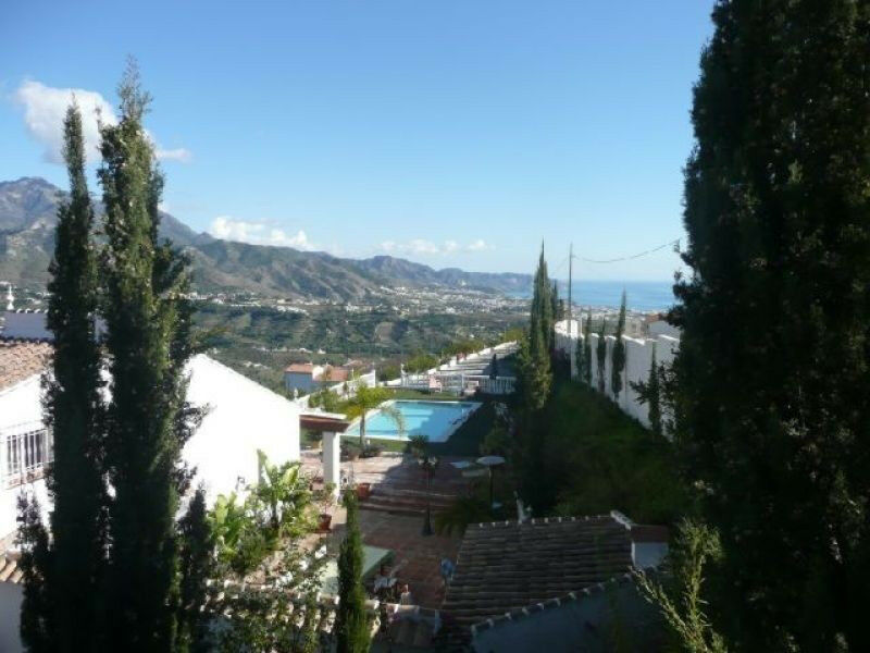 Detached Villa Torrox Málaga - image 2
