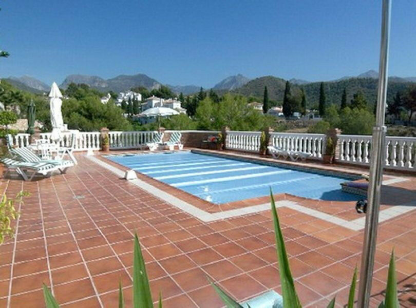 Detached Villa Frigiliana Málaga - image 2