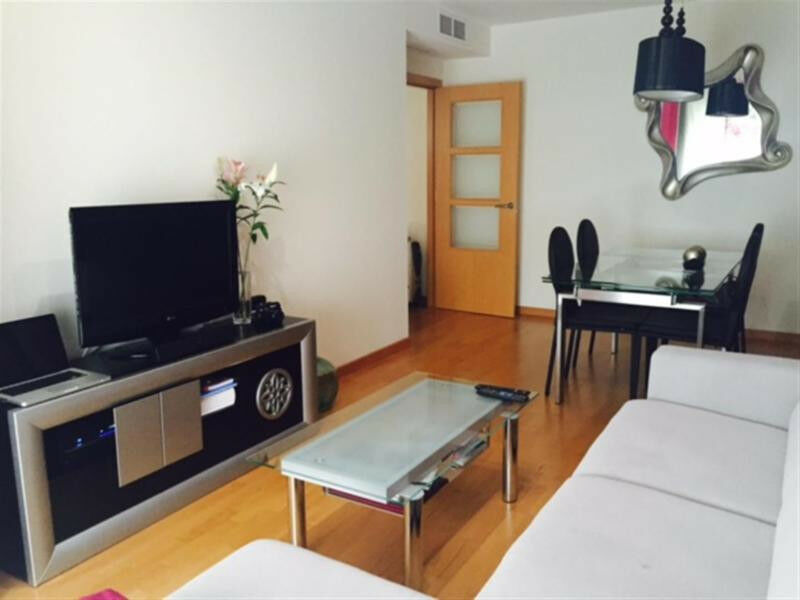 Middle Floor Apartment La Cala del Moral Málaga - image 2