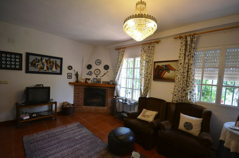 Detached Villa Macharaviaya Málaga - image 20