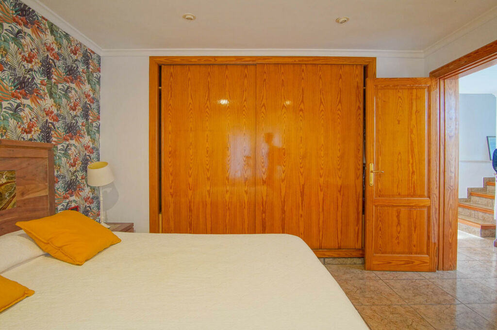 Detached Villa Denia Alicante - image 21