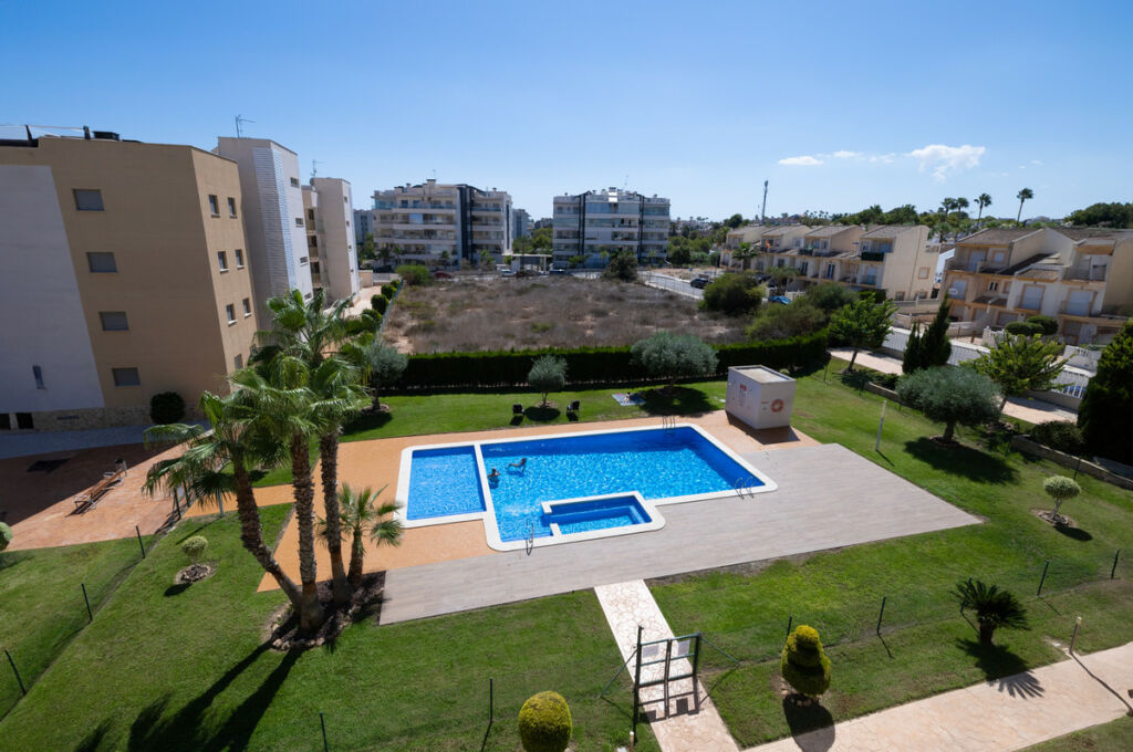 Penthouse Villamartin Alicante - image 20