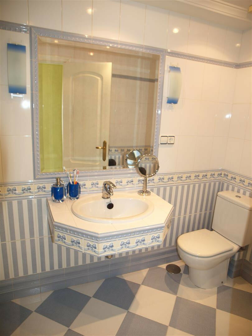 Middle Floor Apartment Algarrobo Málaga - image 20