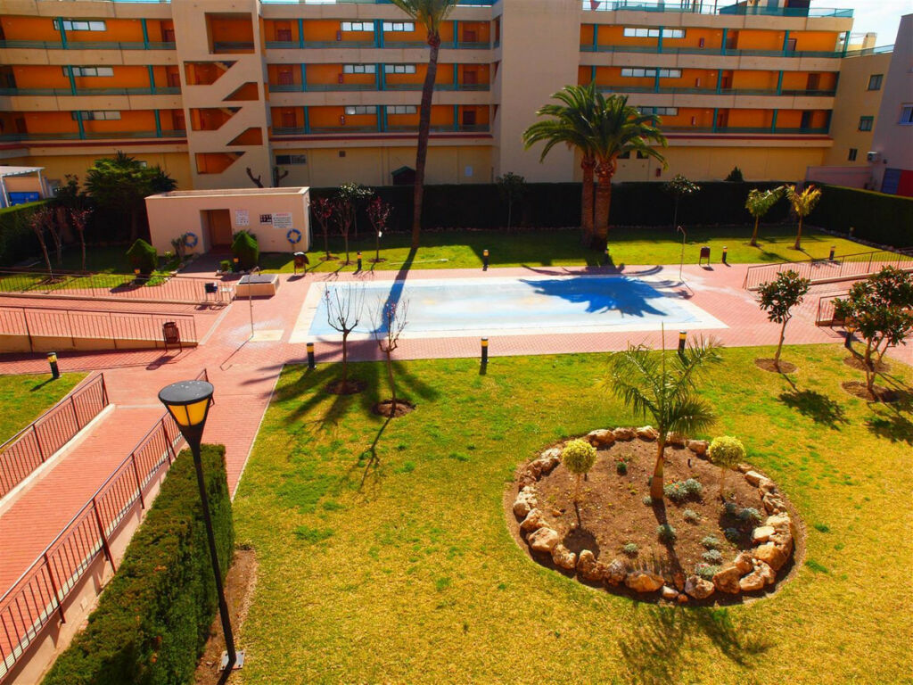 Middle Floor Apartment Torre del Mar Málaga - image 20