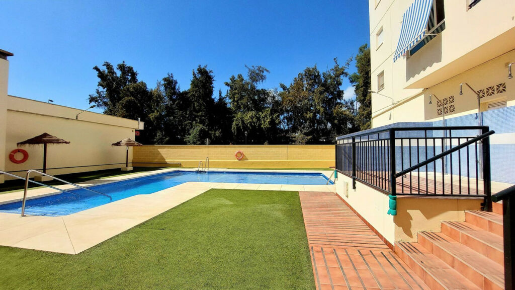 Middle Floor Apartment Fuengirola Málaga