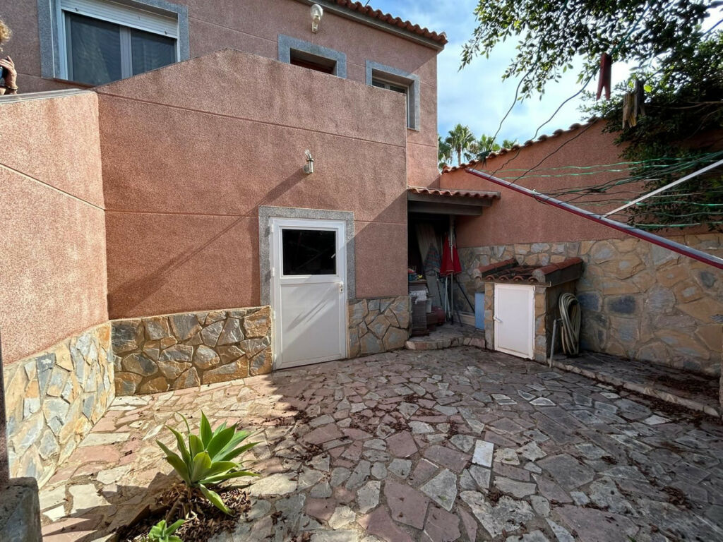 Detached Villa La Marina Alicante - image 20