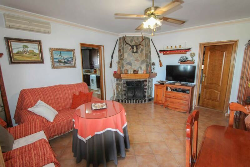 Detached Villa Guaro Málaga - image 21