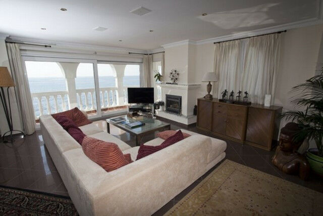Penthouse Nerja Málaga - image 21