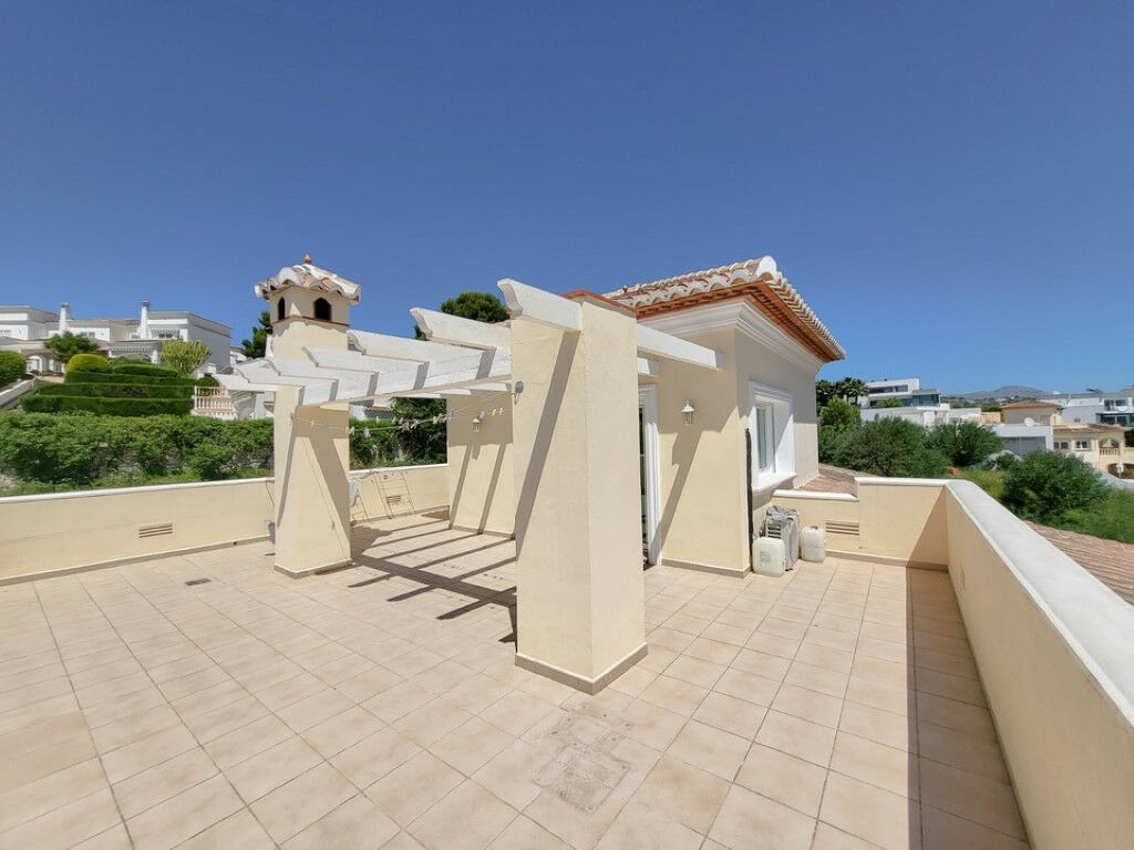Detached Villa Moraira Alicante - image 21