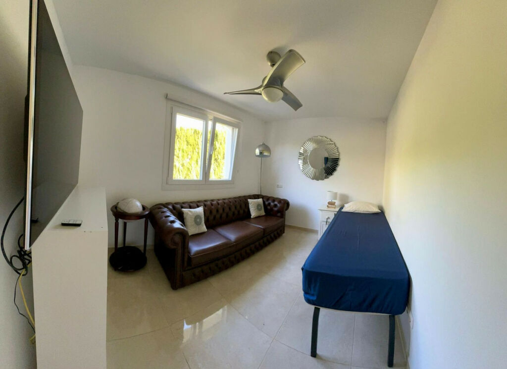 Detached Villa Sotogrande Costa Cádiz - image 21