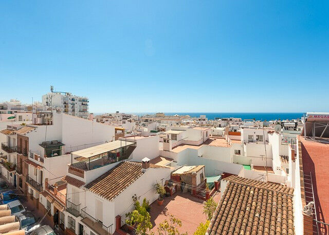 Penthouse Nerja Málaga - image 21