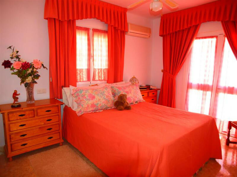 Detached Villa Alcaucín Málaga - image 21