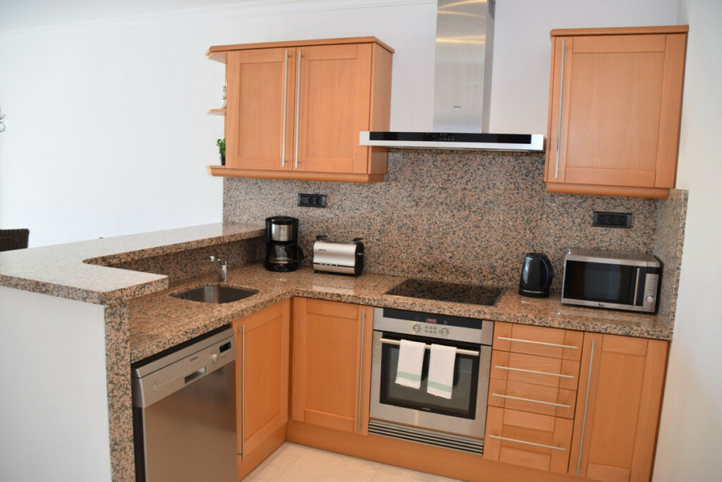 Ground Floor Apartment La Fustera Alicante - image 21