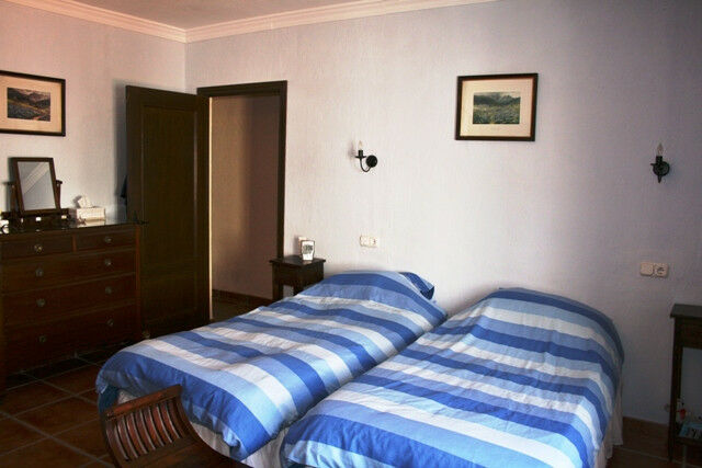 Detached Villa Colmenar Málaga - image 21