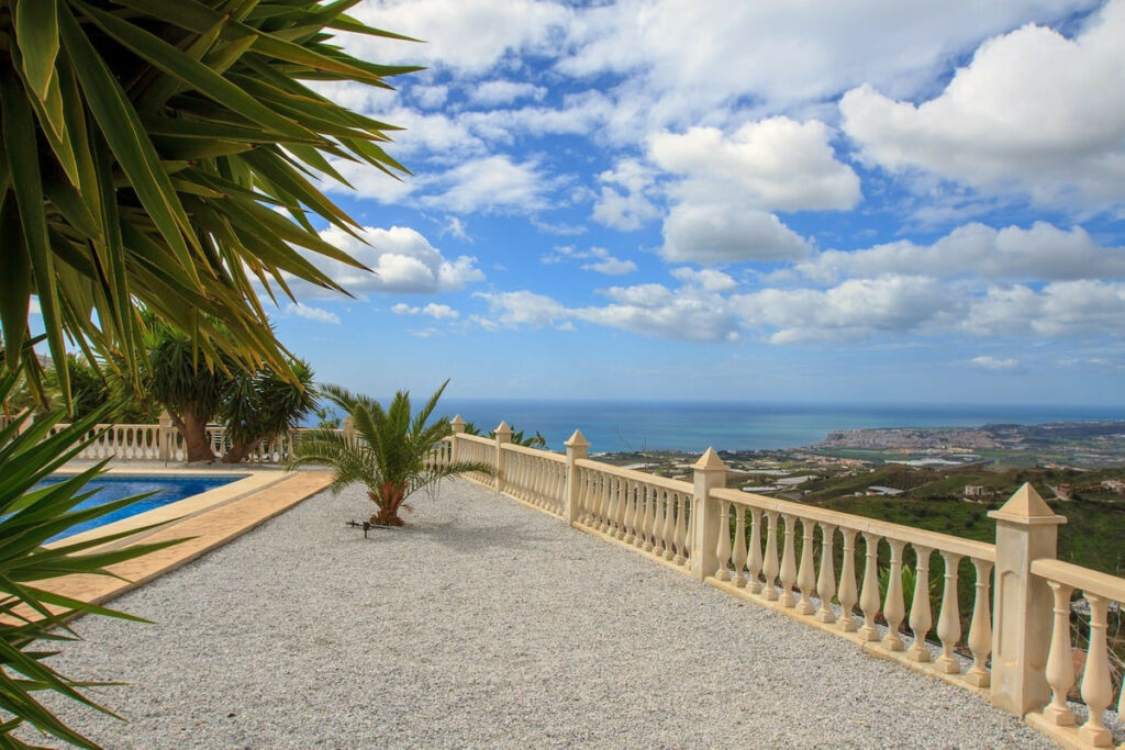 Detached Villa Algarrobo Málaga - image 21