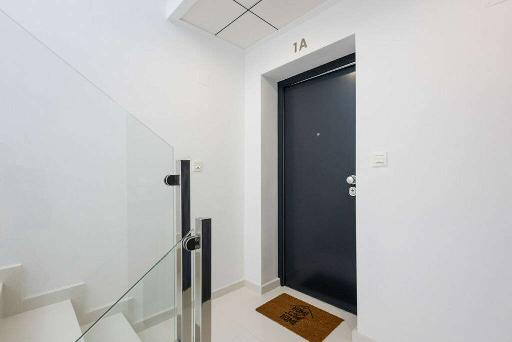Middle Floor Apartment Jacarilla Alicante - image 21
